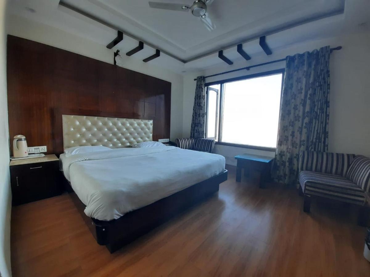 Hotel Basera Mussoorie Eksteriør bilde