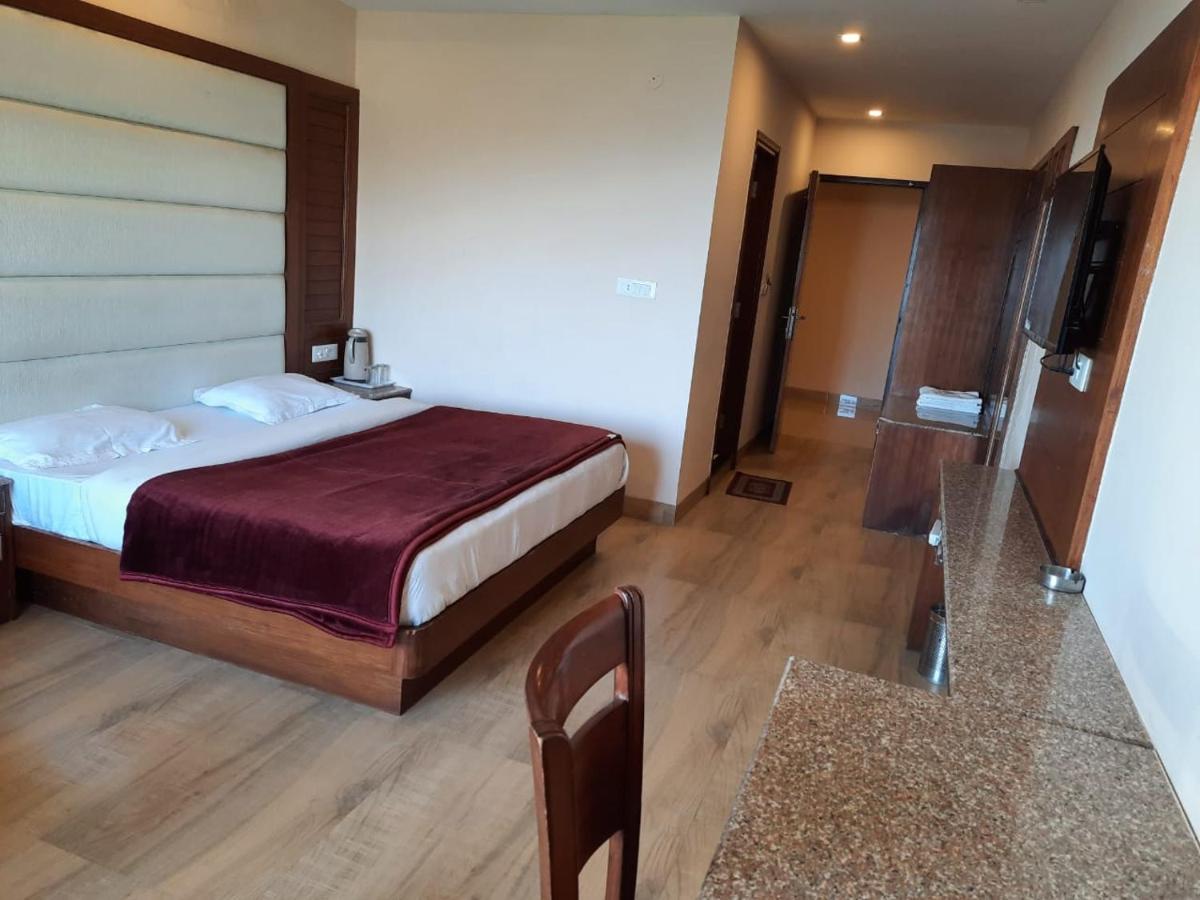 Hotel Basera Mussoorie Eksteriør bilde